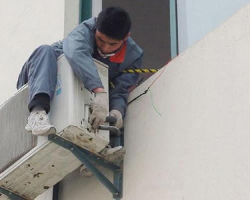 孝友東社區空調拆裝